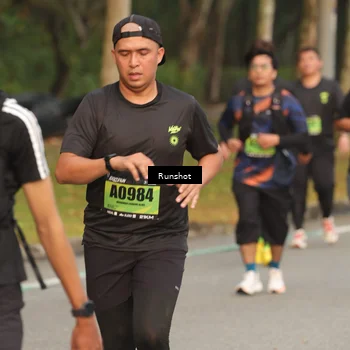Runner Photo 5616905