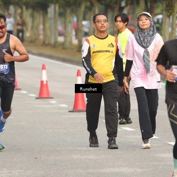 Runner Photo 5616994