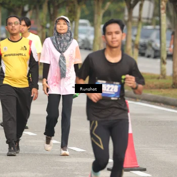 Runner Photo 5617019