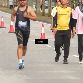 Runner Photo 5617024