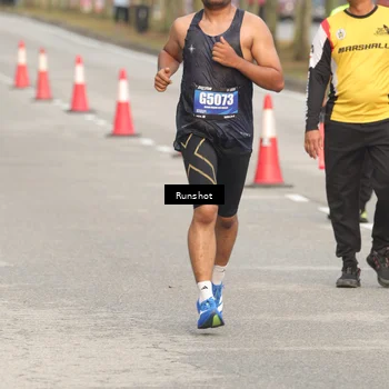 Runner Photo 5617049