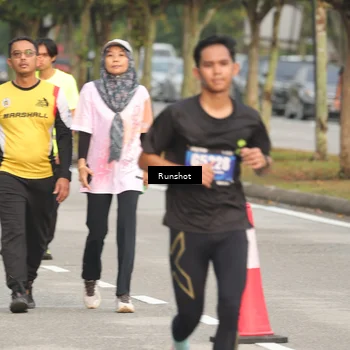 Runner Photo 5617091