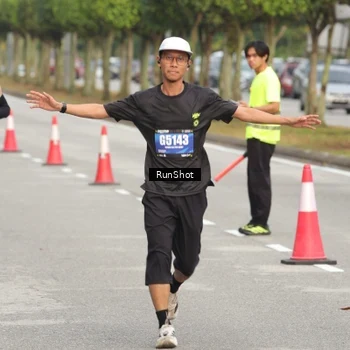 Runner Photo 5617106