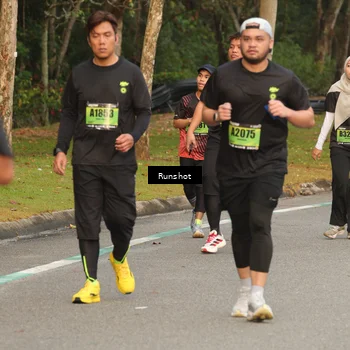 Runner Photo 5617216