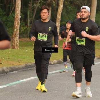 Runner Photo 5617244