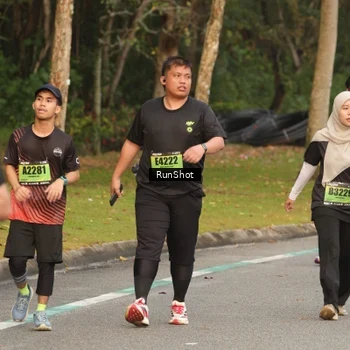 Runner Photo 5617352