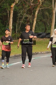 Runner Photo 5617359
