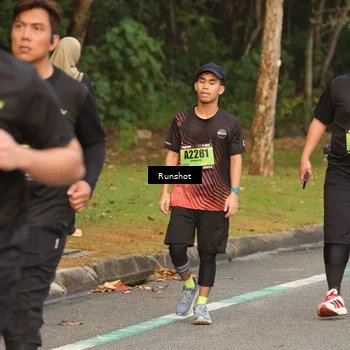Runner Photo 5617405