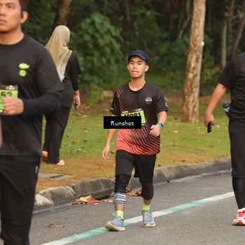 Runner Photo 5617406
