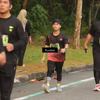Runner Photo 5617407