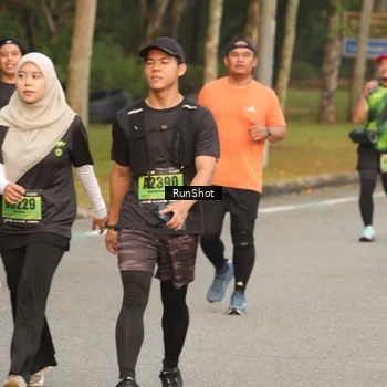 Runner Photo 5617532