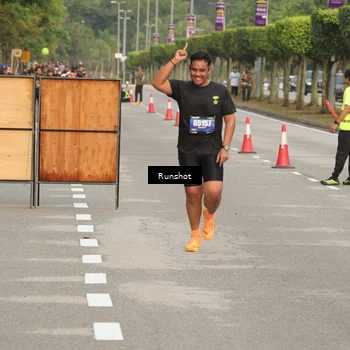 Runner Photo 5617664