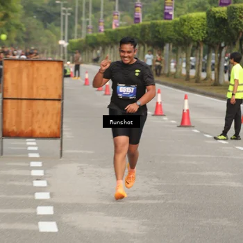 Runner Photo 5617677