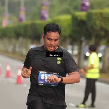 Runner Photo 5617760
