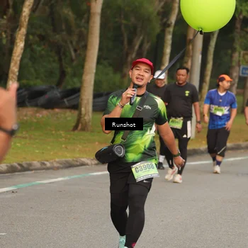 Runner Photo 5617856