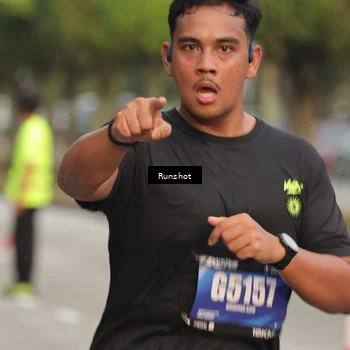 Runner Photo 5617939