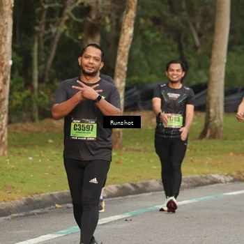 Runner Photo 5617958