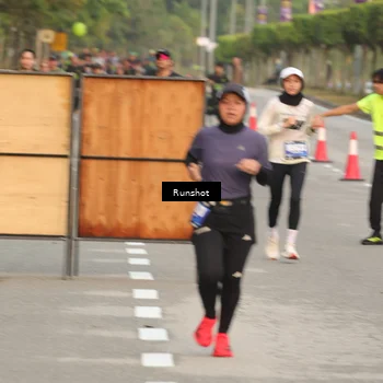 Runner Photo 5618062