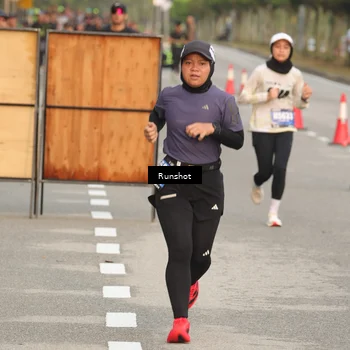 Runner Photo 5618085