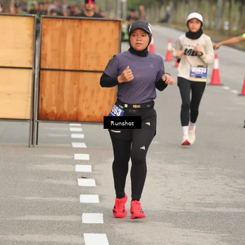 Runner Photo 5618091