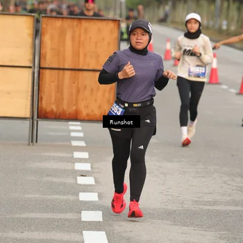 Runner Photo 5618098