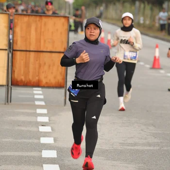 Runner Photo 5618113