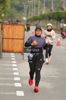 Runner Photo 5618145