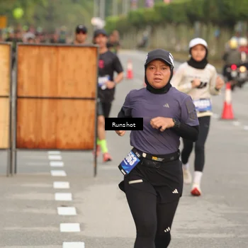 Runner Photo 5618150