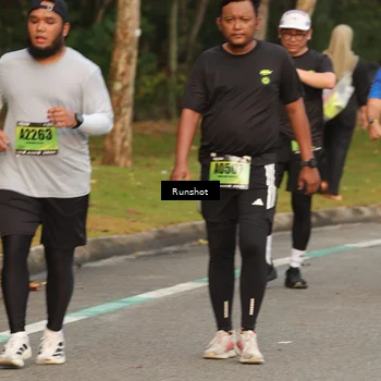 Runner Photo 5618209