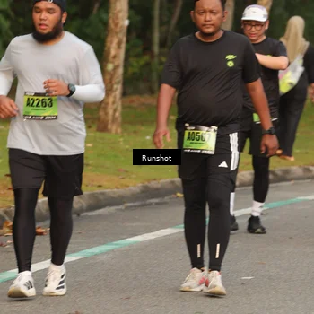 Runner Photo 5618211