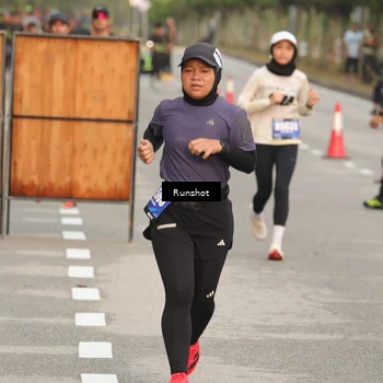 Runner Photo 5618223