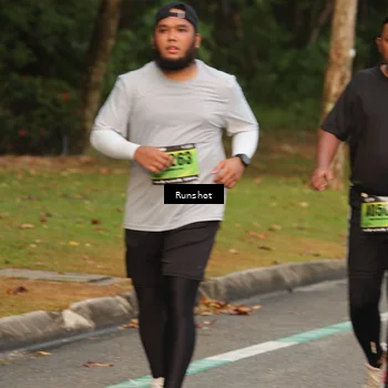 Runner Photo 5618273