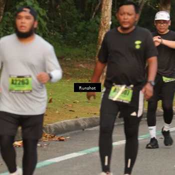Runner Photo 5618302
