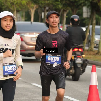Runner Photo 5618414