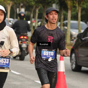 Runner Photo 5618435