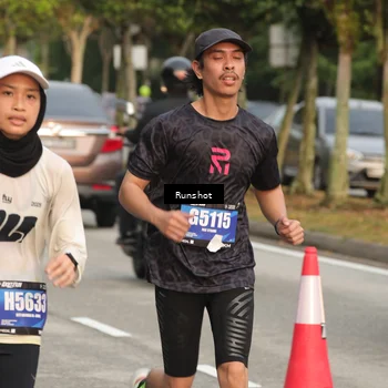 Runner Photo 5618441
