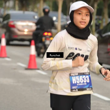 Runner Photo 5618455