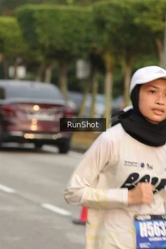 Runner Photo 5618492