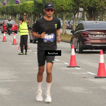 Runner Photo 5618525