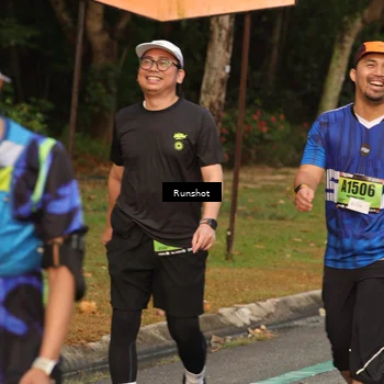 Runner Photo 5618618