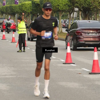 Runner Photo 5618627
