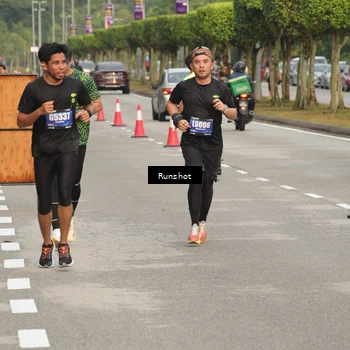 Runner Photo 5618760
