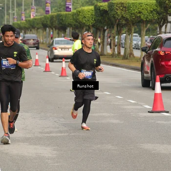 Runner Photo 5618776