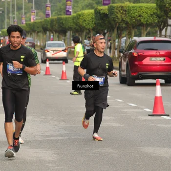 Runner Photo 5618813