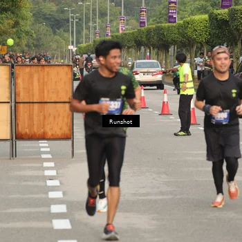 Runner Photo 5618823