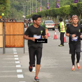 Runner Photo 5618824