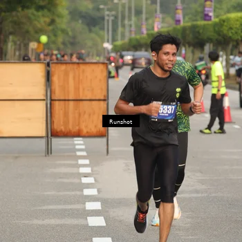 Runner Photo 5618847