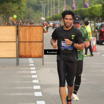 Runner Photo 5618854