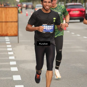 Runner Photo 5618856