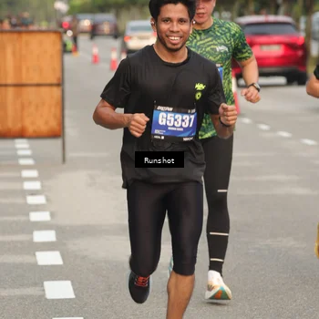 Runner Photo 5618864